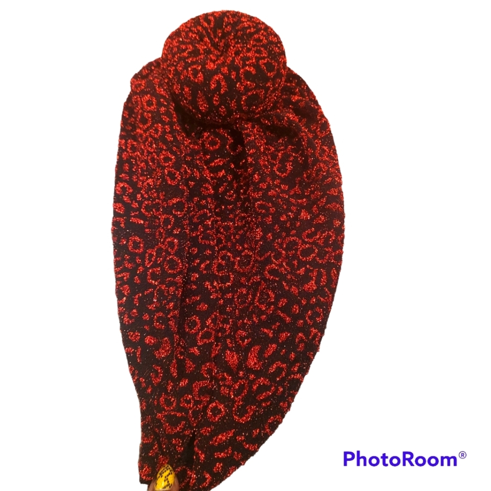 Pre tied Turban red and black headband.